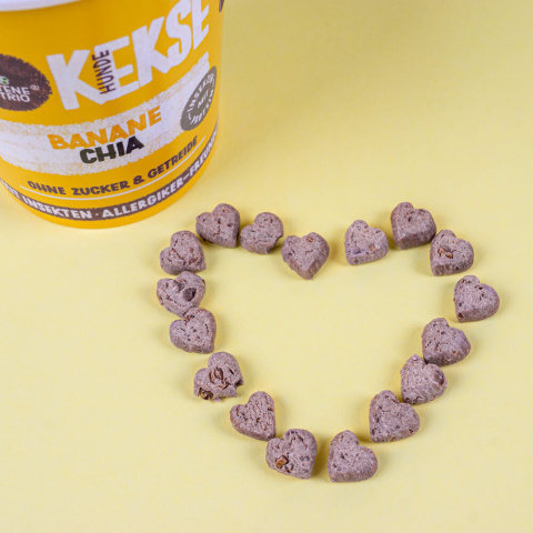 TENETRIO ciasteczka z owadami, bananami i nasionami chia 200g TENETRIO ciasteczka z owadami, bananami i nasionami chia 200g
