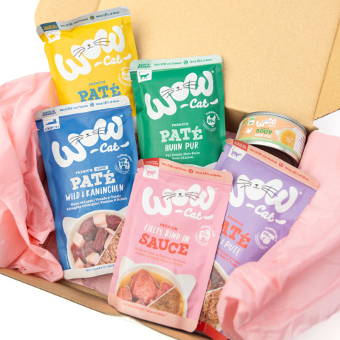 WOW CAT Box - zestaw MIX karm dla kota Prezent dla kota WOW CAT Box - zestaw MIX karm dla kota Prezent dla kota