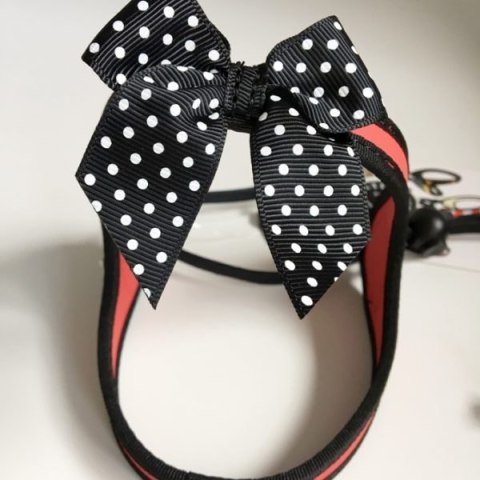 Szelki TRE PONTI Fashion czerwone z kokardką regulowane na plecach Szelki TRE PONTI Fashion czerwone z kokardką regulowane na plecach